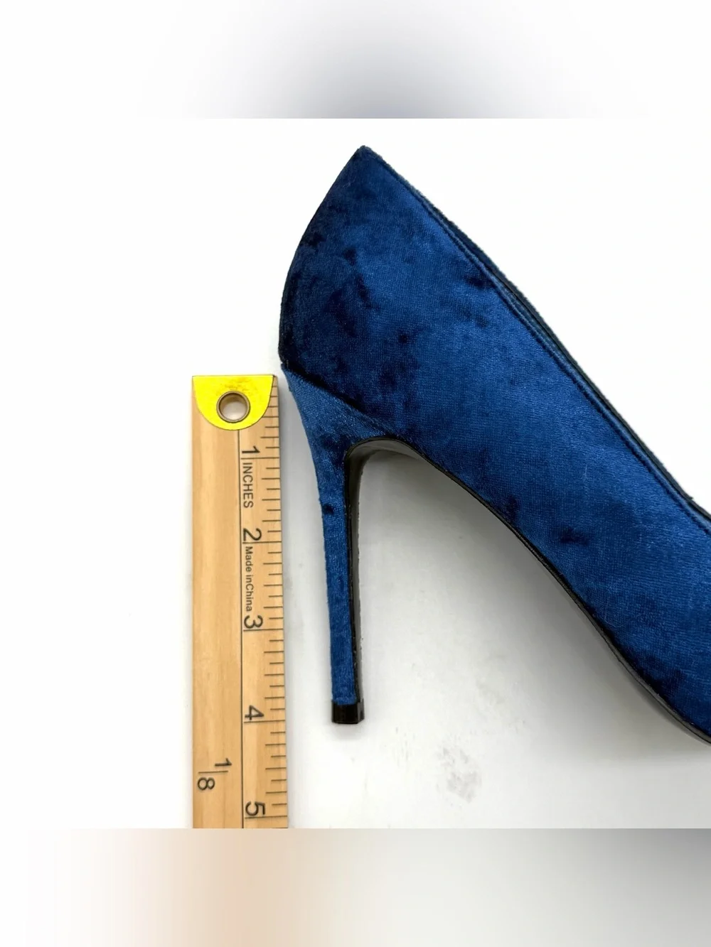 Nine West 7M Blue Velvet Stiletto Pointed Toe Pumps for Women Slip On Solid